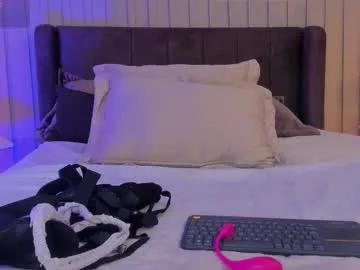 Freechat naishaford_1 on Chaturbate