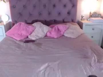 Freechat niabussethxxx on Chaturbate