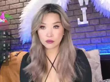 nicky_owl on Chaturbate