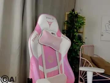 Freechat nicole_charm on Chaturbate