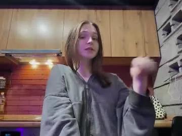 nloraaa — lash in my ass [460 tokens left]