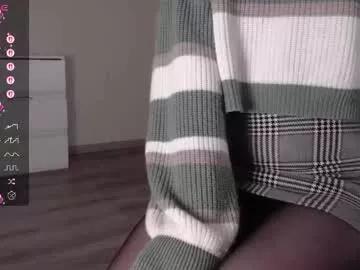 noelleneptune on Chaturbate