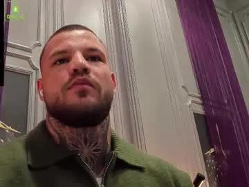 oliversport on Chaturbate