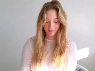 pink_rosee_ on Chaturbate