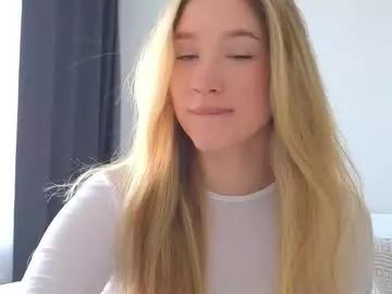 pink_rosee_ on Chaturbate