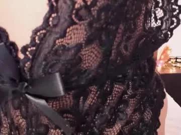 preciousailly on Chaturbate