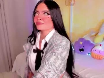 Away queenlamia on Chaturbate