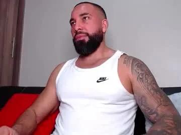 Freechat roman_muscle_ on Chaturbate