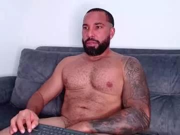 Freechat roman_muscle_ on Chaturbate