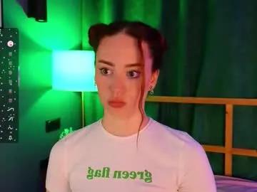 Freechat sandracolins on Chaturbate