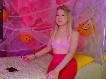 Freechat sandragaze on Chaturbate