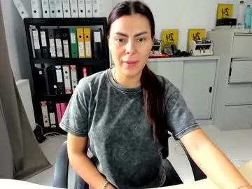 Freechat sassytiff on Chaturbate