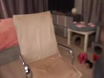 Freechat show_must_goon on Chaturbate