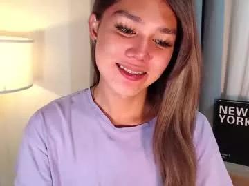 Freechat skyllerkent on Chaturbate