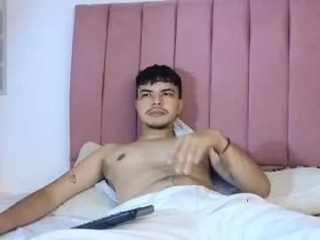 Freechat snowlann on Chaturbate