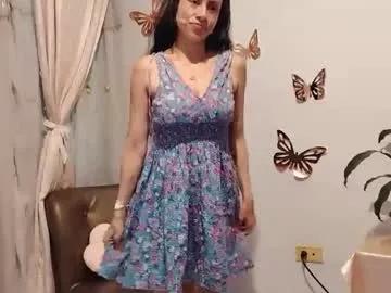 sofibelladelavega —      // GOAL: Sexy dance [29 tokens left] #nonude #beauty #natural #new #smile