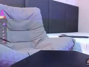 Freechat sophieharris__ on Chaturbate