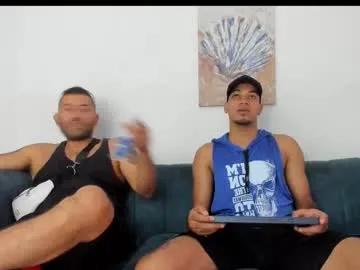 Freechat straight__friends on Chaturbate