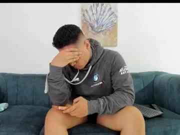 Freechat straight__friends on Chaturbate