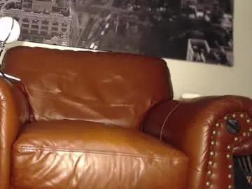 Freechat swolebbc on Chaturbate