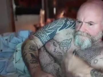 Freechat tattooeddilf01 on Chaturbate