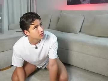 theohawke_ — Im backkkk // GOAL: cum show [2962 tokens left] #teen #lovense #bigcock #feet #socks