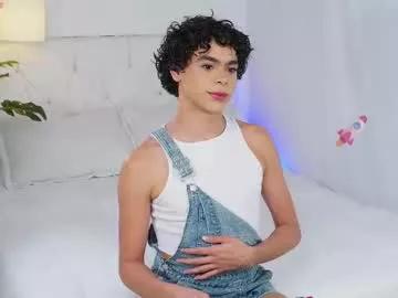 Freechat timmyshy on Chaturbate