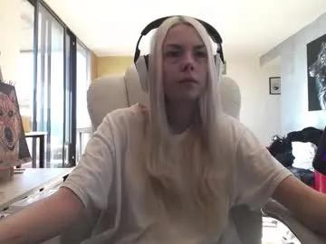 Freechat tinykylie on Chaturbate