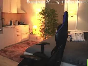 Freechat twinkle_toes_ on Chaturbate