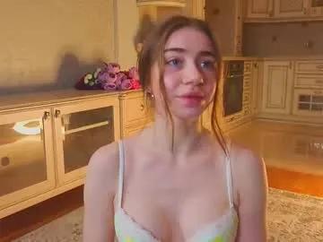 wandabraund — GOAL: Tease you with my shorts [0 tokens remaining] Welcome to my room! #new #shy #skinny #18 #bigass