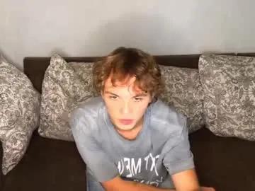 Away xavier_200 on Chaturbate