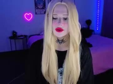 your_little_eva on Chaturbate