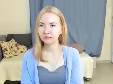 yuricazel — This is my sixth day here, hello everyone, i'm Alesia, my first goal for today: Good morning everyone^^ #new #18 #shy #blonde #young [20 tokens remaining]