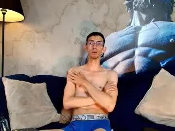 Freechat zyronight on Chaturbate