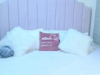 Freechat alison_ferrer on Flirt4Free