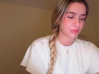 Private maci_reynolds on Flirt4Free