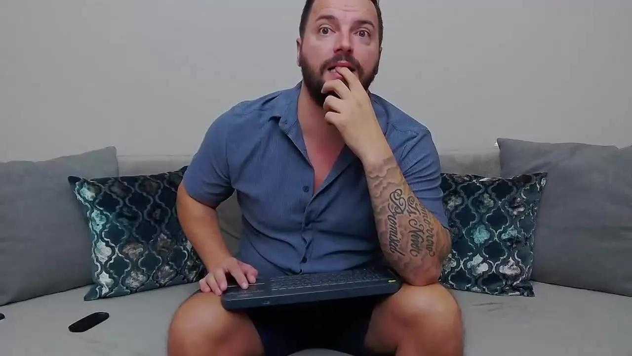 Freechat Robocock on Streamray