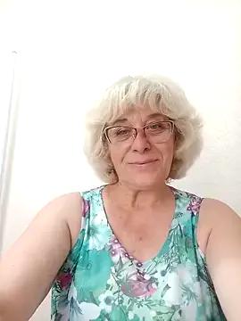 Freechat 52MiaLove02 on StripChat