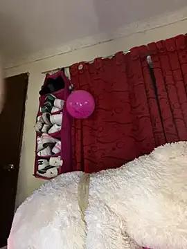 Freechat _Dulcinea777 on StripChat