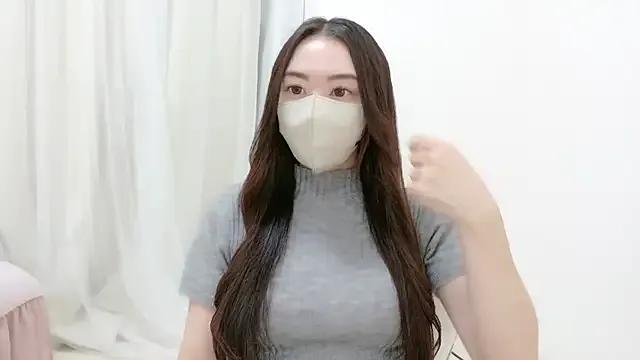 _Mia_land_ on StripChat