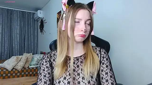 Freechat _whiteprincess on StripChat