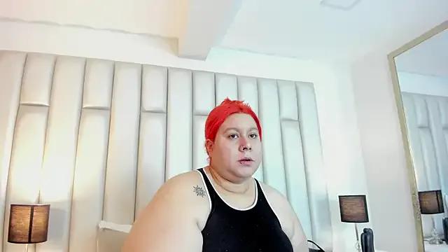 aandreaperez on StripChat