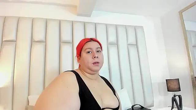 aandreaperez on StripChat