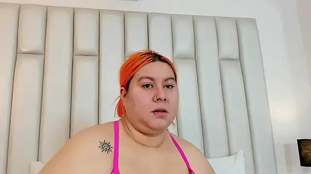 aandreaperez on StripChat