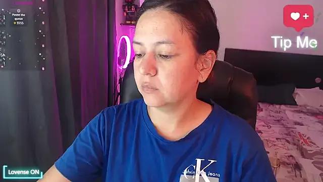 StripChat Abbyjoness21 is Freechat Abbyjoness21 — Shhh My boss is nearby