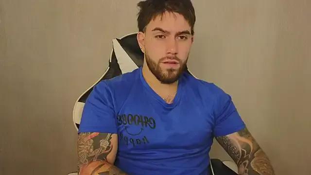 Ades_Lowe — show desnudo publi