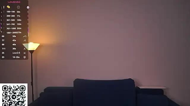 Freechat AdrianaCoenen on StripChat