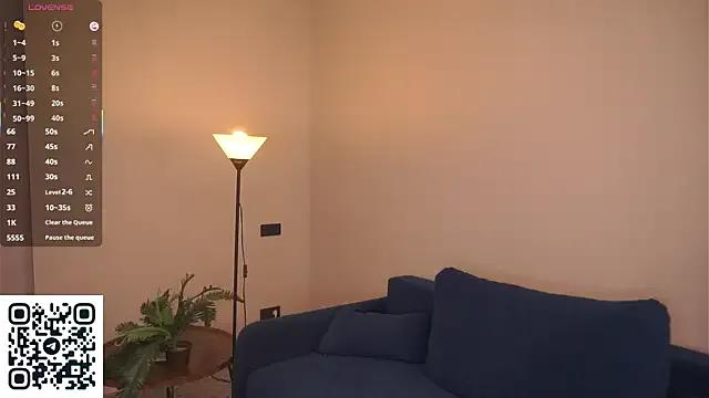 Freechat AdrianaCoenen on StripChat