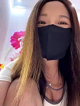 Freechat Aiss-niang on StripChat