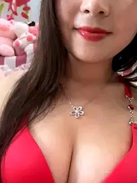 Freechat Aiss-niang on StripChat